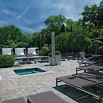 Ξενοδοχείο Du Chateau & - Teritoria 4*