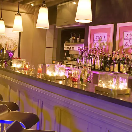 Hotel Du Chateau & - Teritoria