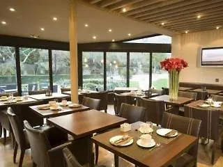 Du Chateau & - Teritoria