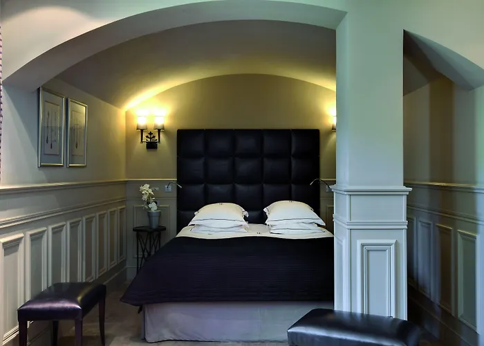 Du Chateau & - Teritoria 4* Carcassone