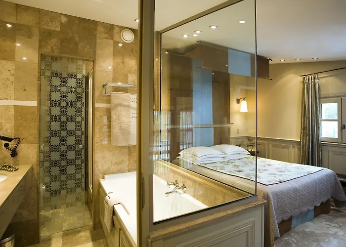 Du Château&spa - Teritoria 4* Carcassonne